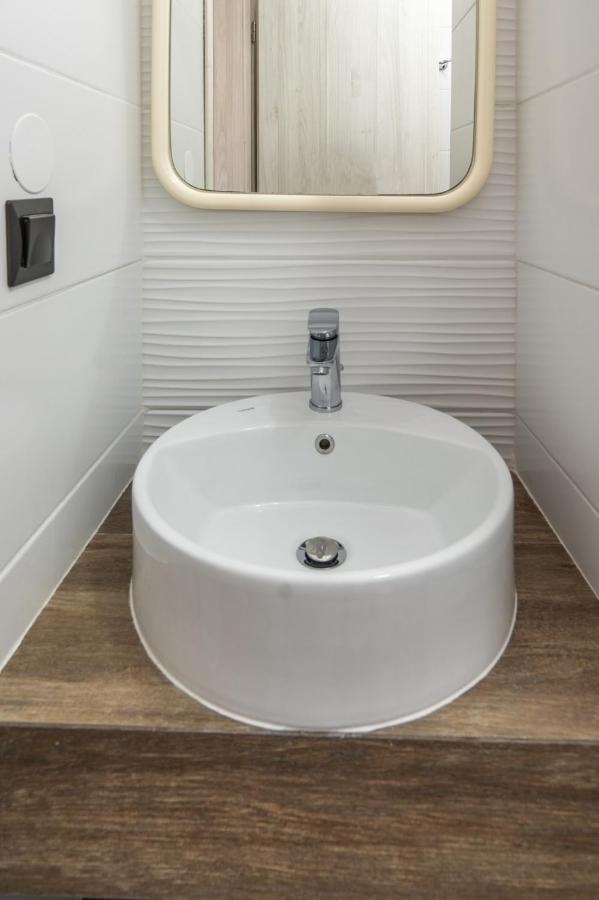 Bemyguest Comfort Zefyros Neoi Poroi Exterior foto